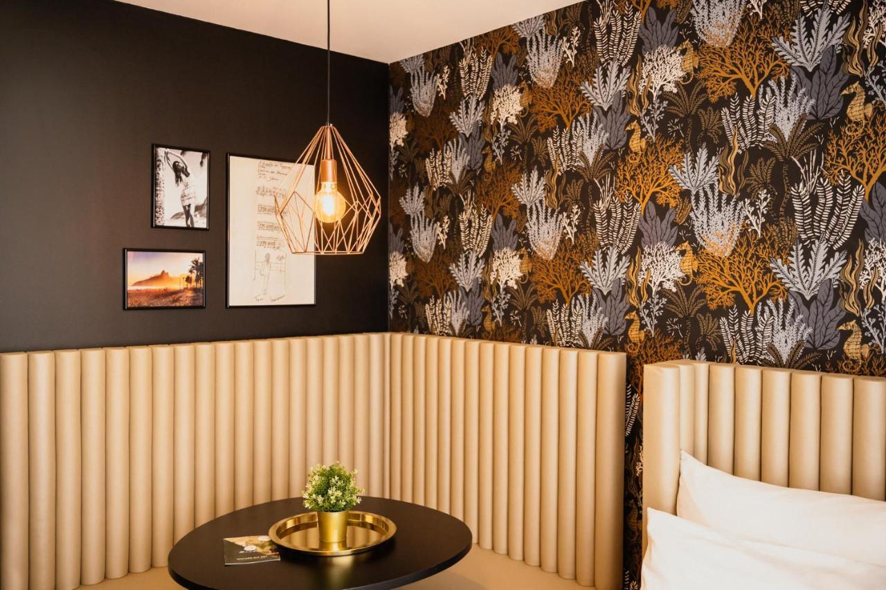 Rioca Neu-Ulm Posto 5 Aparthotel Exteriör bild